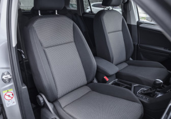 Подержанный автомобиль Volkswagen Tiguan 2019 года (20 фото)