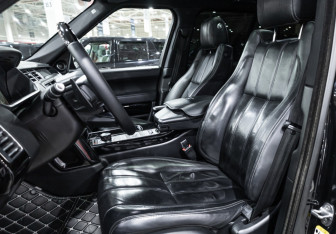 Подержанный автомобиль Land Rover Range Rover 2014 года (17 фото)