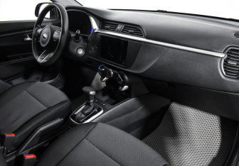 Подержанный автомобиль Kia Rio Sedan 2021 года (13 фото)