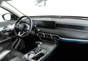 Подержанный автомобиль Jetour X70 Plus 2025 года (9 фото)