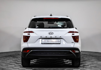 Подержанный автомобиль Hyundai Creta 2021 года (6 фото)