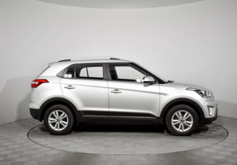 Подержанный автомобиль Hyundai Creta 2018 года (4 фото)