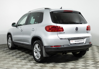 Подержанный автомобиль Volkswagen Tiguan 2013 года (7 фото)