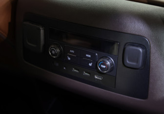 Подержанный автомобиль Chevrolet Tahoe 2019 года (20 фото)