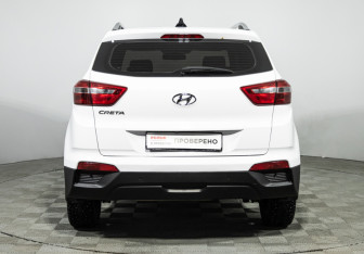 Подержанный автомобиль Hyundai Creta 2021 года (6 фото)