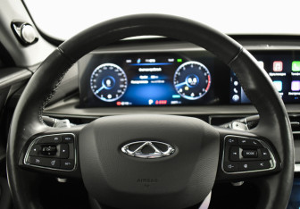 Подержанный автомобиль Chery Tiggo 8 Pro Max 2022 года (17 фото)