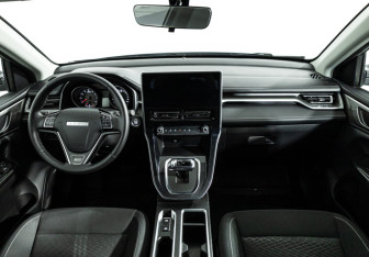 Подержанный автомобиль Haval M6 2023 года (13 фото)