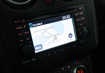 Подержанный автомобиль Nissan Qashqai 2011 года (16 фото)