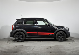 Подержанный автомобиль MINI Countryman 2013 года (4 фото)