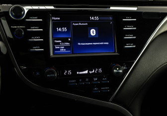 Подержанный автомобиль Toyota Camry Sedan 2020 года (17 фото)