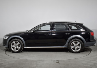 Подержанный автомобиль Audi A6 allroad 2013 года (8 фото)