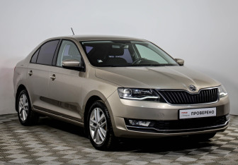 Подержанный автомобиль Skoda Rapid Liftback 2018 года (3 фото)