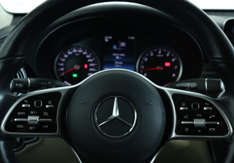 Подержанный автомобиль Mercedes-Benz GLC Coupe 2021 года (19 фото)