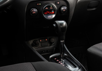 Подержанный автомобиль Kia Rio Sedan 2010 года (12 фото)