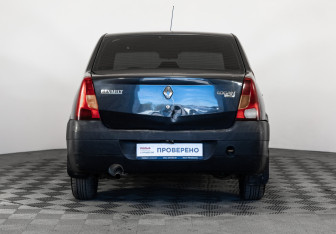 Подержанный автомобиль Renault Logan Sedan 2006 года (6 фото)