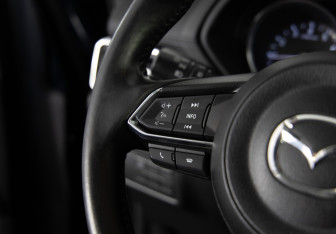 Подержанный автомобиль Mazda CX-5 2017 года (20 фото)