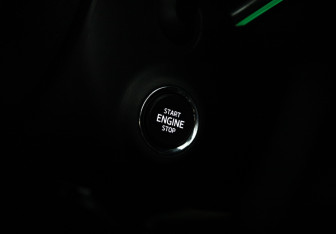 Подержанный автомобиль Skoda Karoq 2020 года (18 фото)