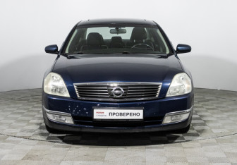 Подержанный автомобиль Nissan Teana 2006 года (2 фото)
