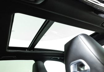 Подержанный автомобиль BMW X5 M 2016 года (19 фото)