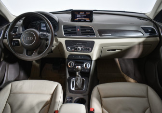 Подержанный автомобиль Audi Q3 2013 года (13 фото)