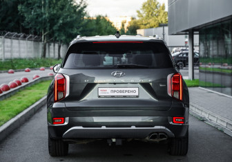 Подержанный автомобиль Hyundai Palisade 2021 года (7 фото)