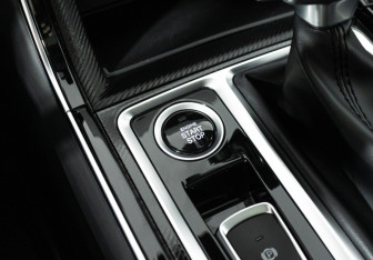 Подержанный автомобиль Москвич 6 2023 года (19 фото)