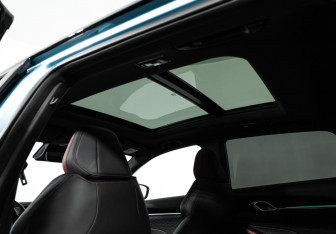 Подержанный автомобиль Geely Coolray 2024 года (22 фото)