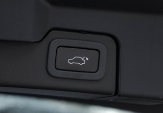 Подержанный автомобиль Land Rover Range Rover Evoque 2014 года (36 фото)