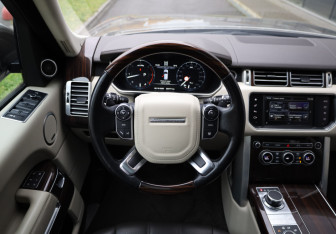 Подержанный автомобиль Land Rover Range Rover 2016 года (9 фото)