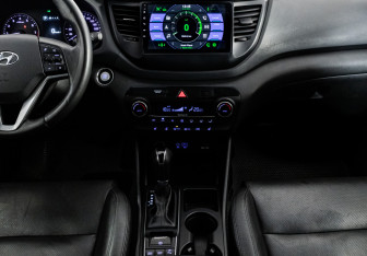 Подержанный автомобиль Hyundai Tucson 2017 года (14 фото)