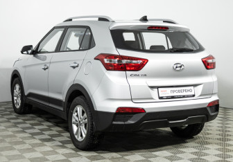 Подержанный автомобиль Hyundai Creta 2018 года (7 фото)