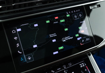 Подержанный автомобиль Audi SQ8 2021 года (19 фото)
