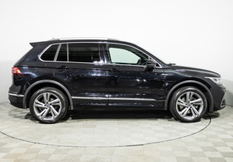 Подержанный автомобиль Volkswagen Tiguan 2020 года (4 фото)
