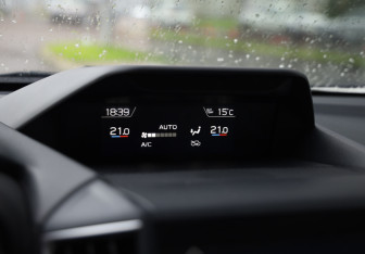 Подержанный автомобиль Subaru Forester Suv 2024 года (21 фото)