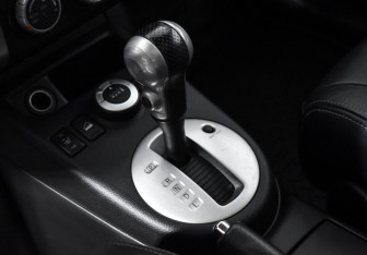 Подержанный автомобиль Nissan X-Trail 2012 года (11 фото)