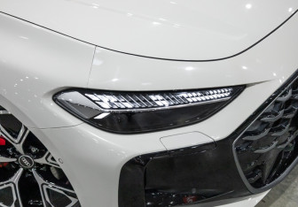 Подержанный автомобиль Audi A5 Liftback 2026 года (8 фото)