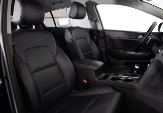 Подержанный автомобиль Kia Sportage 2019 года (11 фото)