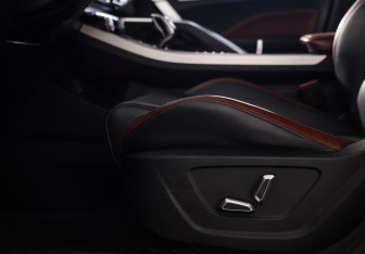 Подержанный автомобиль Geely Coolray 2020 года (25 фото)