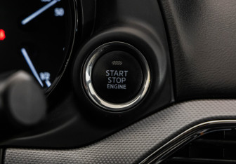 Подержанный автомобиль Mazda CX-9 2022 года (22 фото)