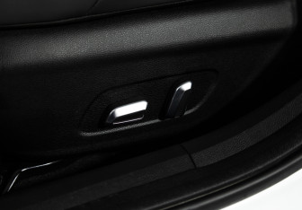 Подержанный автомобиль Omoda S5 2023 года (19 фото)