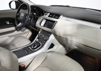 Подержанный автомобиль Land Rover Range Rover Evoque 2017 года (14 фото)