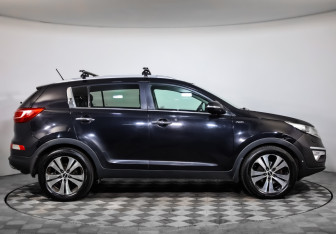Подержанный автомобиль Kia Sportage 2012 года (4 фото)