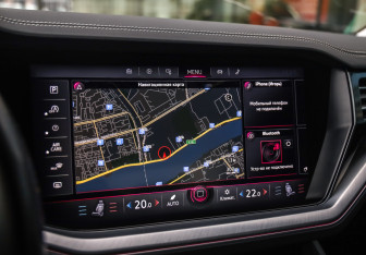 Подержанный автомобиль Volkswagen Touareg 2019 года (18 фото)