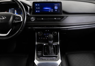 Подержанный автомобиль Chery Tiggo 8 2020 года (11 фото)