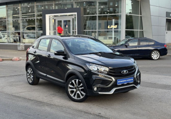 Подержанный автомобиль LADA (ВАЗ) XRAY 2019 года (3 фото)