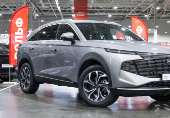 Подержанный автомобиль Haval F7 2025 года (5 фото)