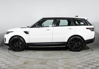 Подержанный автомобиль Land Rover Range Rover Sport 2020 года (8 фото)