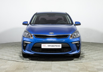 Подержанный автомобиль Kia Rio Sedan 2018 года (2 фото)