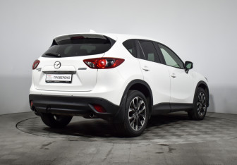 Подержанный автомобиль Mazda CX-5 2015 года (5 фото)