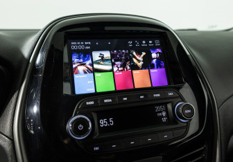 Подержанный автомобиль Chevrolet Spark 2019 года (15 фото)